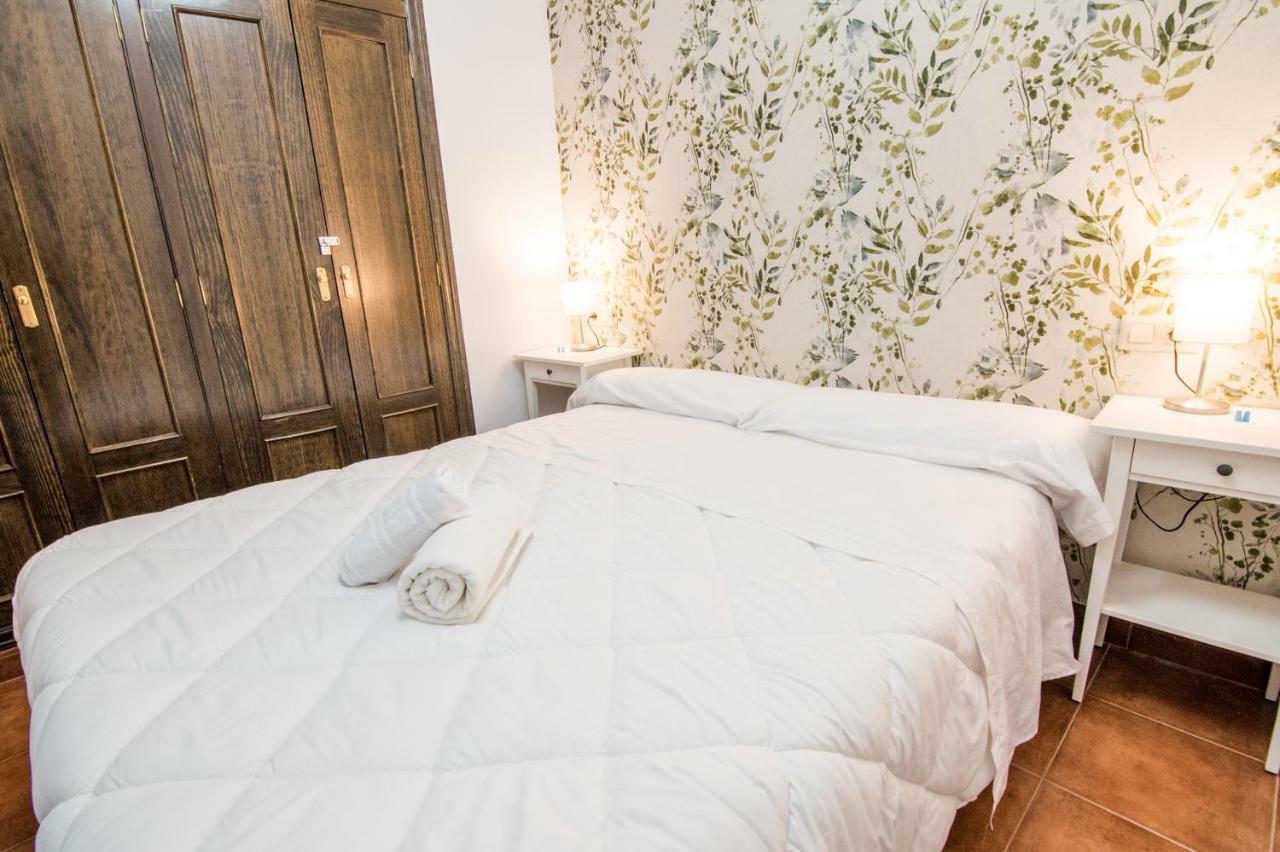 Tuguest Plaza Nueva Apartment グラナダ エクステリア 写真