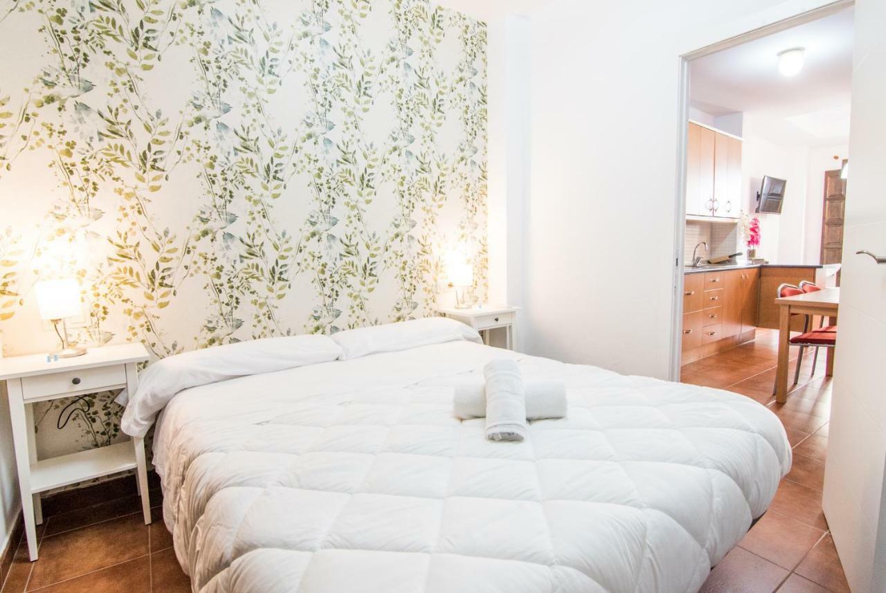 Tuguest Plaza Nueva Apartment グラナダ エクステリア 写真
