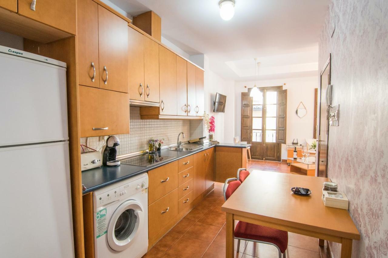 Tuguest Plaza Nueva Apartment グラナダ エクステリア 写真