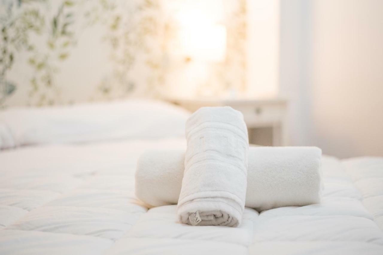 Tuguest Plaza Nueva Apartment グラナダ エクステリア 写真